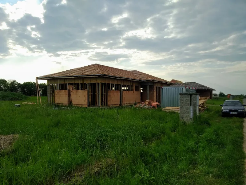 apartman na černem mostě